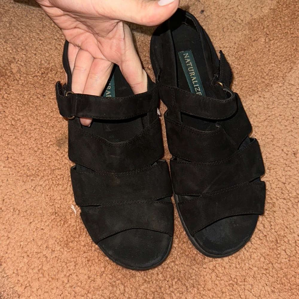 BLACK SUEDE VINTAGE SANDALS
